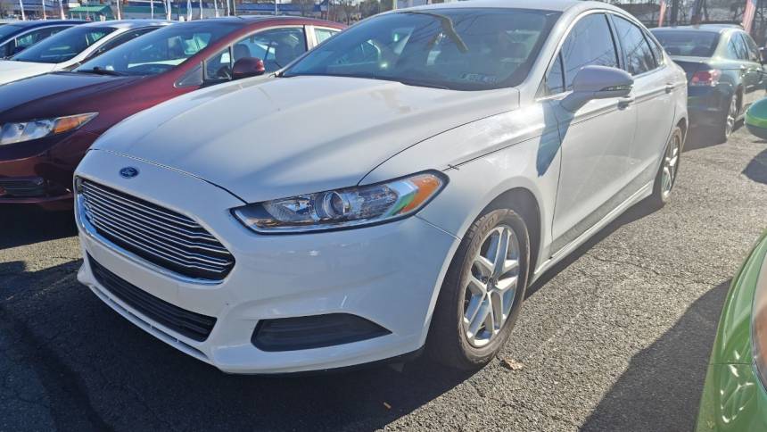  2016 Ford Fusion SE