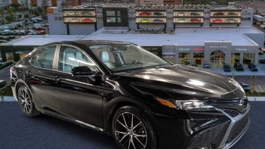  2021 Toyota Camry SE