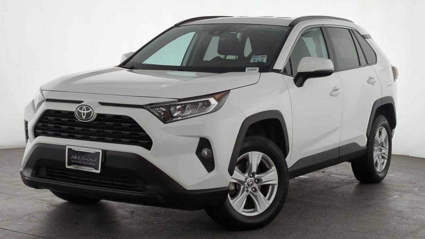  2021 Toyota RAV4 XLE