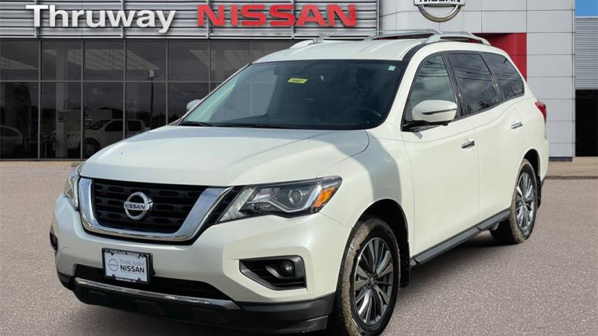  2020 Nissan Pathfinder SL