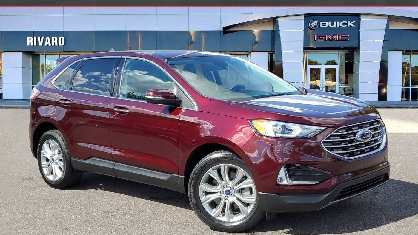  2022 Ford Edge Titanium