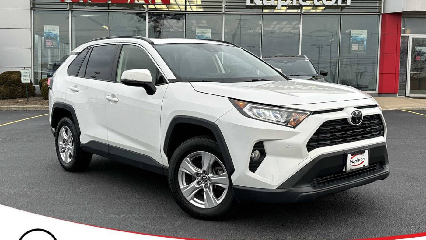  2019 Toyota RAV4 XLE