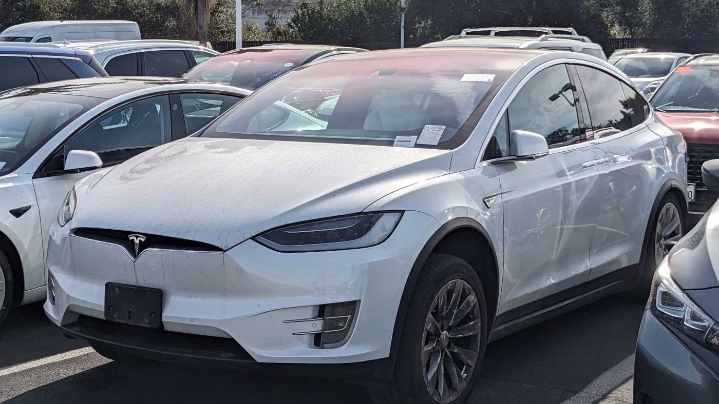  2016 Tesla Model X P90D