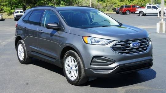  2022 Ford Edge SE