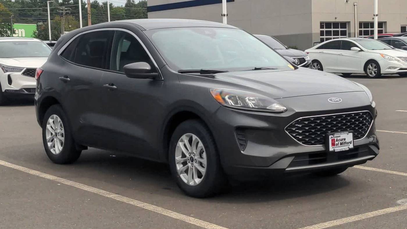  2020 Ford Escape SE