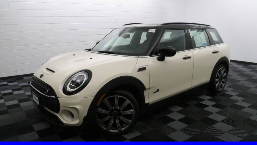  2023 MINI Clubman Cooper S