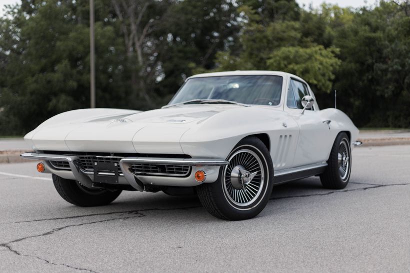 1966 Chevrolet Corvette Sting Ray